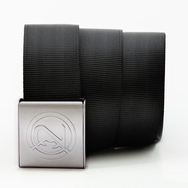 COMBAT 46 mm Nylon IN2 Chrom Matt Verschluss
